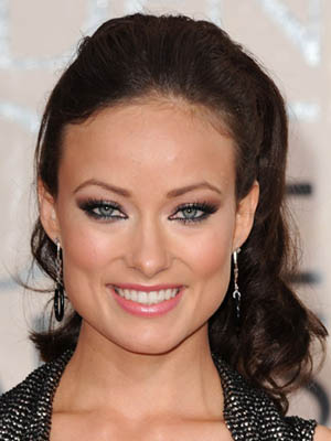 Olivia Wilde at the 2010 Golden Globe Awards