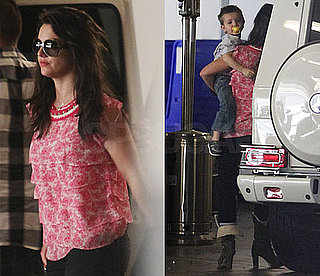 Photos of Britney Spears on a Balcony With SP and JJ in LA