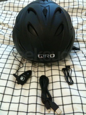 A Pimped-Out Ski Helmet With Headphones and Bluetooth
