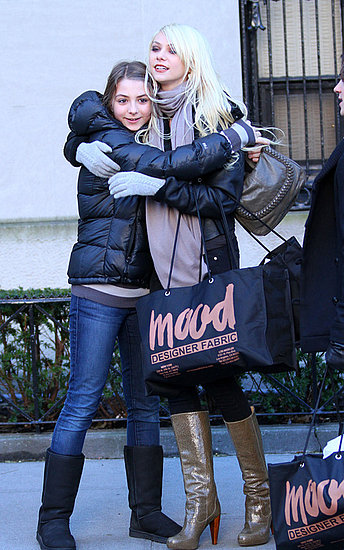 Taylor Momsen and her little sister