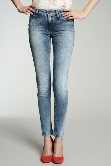 Skinny Jeans for Under £100 Available for Spring 2010 Skinny Jeans for Under £100 Available for Spring 2010