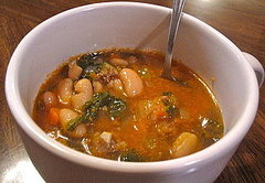 Italian Sausage, White Bean, and Kale Soup Recipe