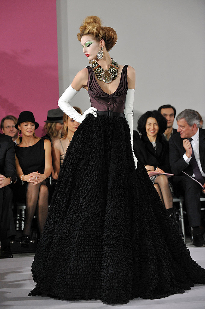 John Galliano Takes a Riding Crop to Spring 2010 Dior Couture, While Tavi's Giant Bow Grabs Some of the Attention John Galliano Takes a Riding Crop to Spring 2010 Dior Couture, While Tavi's Giant Bow Grabs Some of the Attention