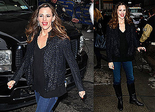 Photos and Video From Valentine's Day's Jennifer Garner on The Late Show