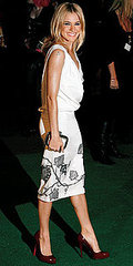 Sienna Miller(wearing Alexander McQueen)