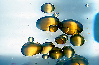 Even Acne-Prone Skin Can Benefit From Oil