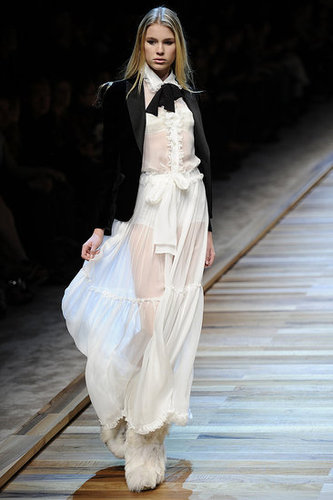 Milan Fashion Week: D&G Fall 2010 Milan Fashion Week: D&G Fall 2010