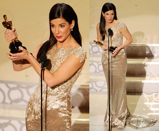 Photos of Sandra Bullock and her Oscar