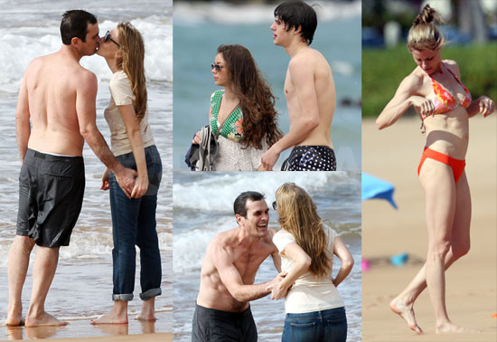 Photos of Modern Family Cast on the Beach
