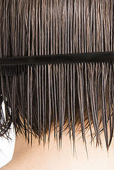 Comb + Short Hair + Blow-Dryer = No-Pouf Results Comb + Short Hair + Blow-Dryer = No-Pouf Results