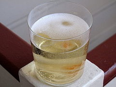 Simple, Three-Ingredient Recipe For Prosecco Cocktail