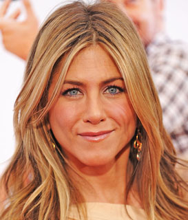 Jennifer Aniston's Makeup at The Bounty Hunter Premiere