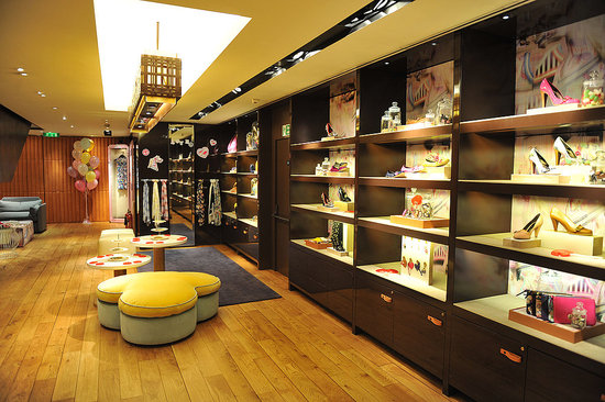 Mulberry Launch Shoe Lounge at London Boutique 2010-03-26 10:07:46