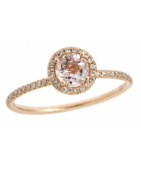 10 Stylishly Traditional Engagement Rings 10 Stylishly Traditional Engagement Rings