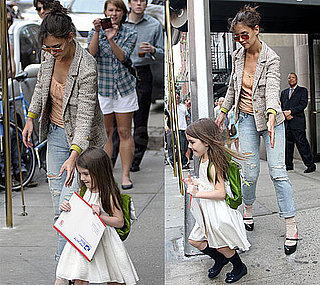 Pictures of Suri Cruise and Katie Holmes Mailing an Envelope in NYC