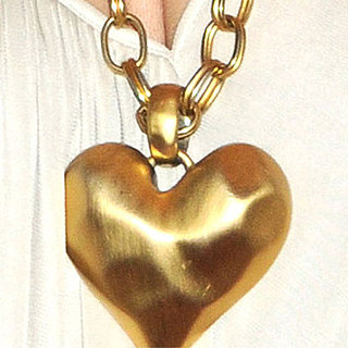 Guess Who Quiz on Accessories Worn by Celebrities This Week