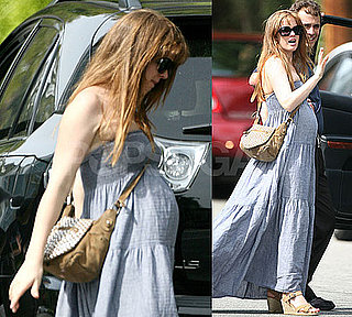 Pictures of Isla Fisher Pregnant in LA