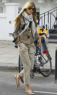 Picture of Elle Macpherson Taking Kids to School in London