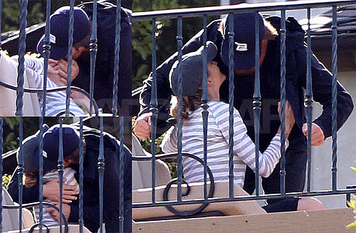 Pictures of Gisele Bundchen and Tom Brady Kissing in LA