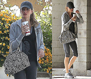Pictures of Gisele Bundchen Drinking Jamba Juice in LA
