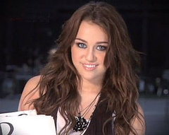 Miley Cyrus Partnering With YouTube For Volunteer Project Miley Cyrus Partnering With YouTube For Volunteer Project