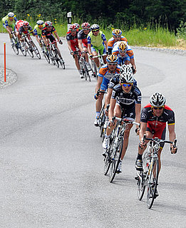 Drafting in Cycling Defined and Picture of Echelon Formation