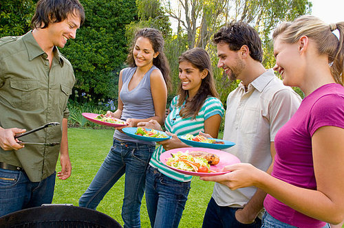 Know how many people you'll be grilling for. Know how many people you'll be grilling for.