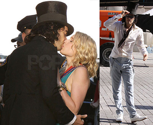 Pictures of Russell Brand Kissing Greta Gerwig On The Set of Arthur in New York