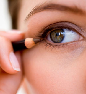 How to Make Eyes Look Bigger