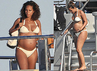 Pictures of Alicia Keys Pregnant in Bikini on Yacht Honeymoon with Swizz Beatz