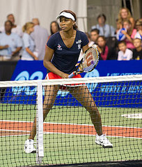 Venus Williams Teaching Tennis at Legends II Clinic on August 26 Venus Williams Teaching Tennis at Legends II Clinic on August 26