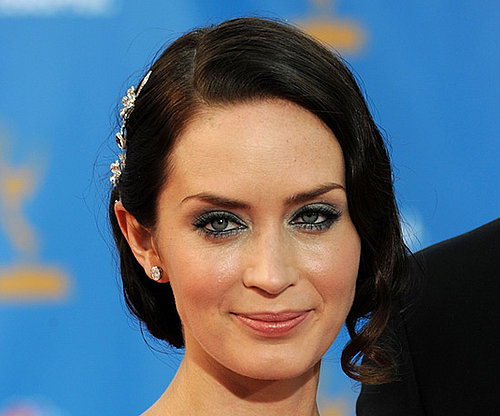 Emily Blunt's Makeup at the 2010 Emmys 2010-08-30 14:00:07