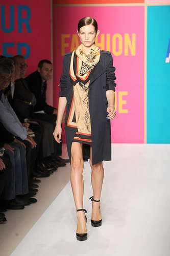 Spring 2011 New York Fashion Week: DKNY 2010-09-12 13:47:11