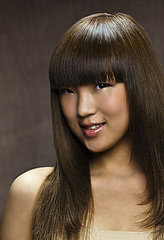 How to Use a Shine-Enhancing Cream in Your Hair