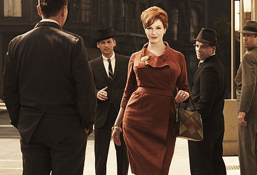 What Type of Clothes Is Appropriate For Working Women