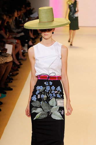 2011 Spring New York Fashion Week: Carolina Herrera 2011 Spring New York Fashion Week: Carolina Herrera