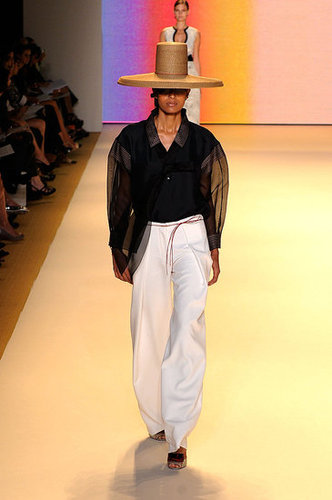 2011 Spring New York Fashion Week: Carolina Herrera 2011 Spring New York Fashion Week: Carolina Herrera