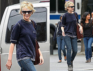 Pictures of Carey Mulligan in New York 2010-09-17 04:00:00