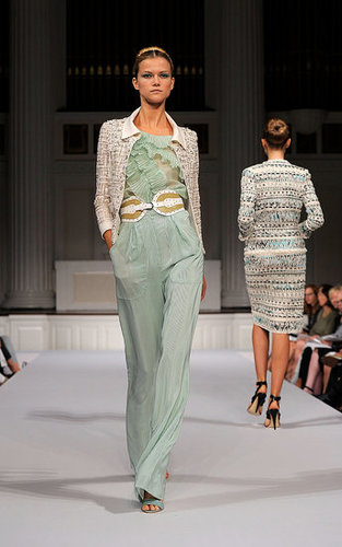 2011 Spring New York Fashion Week: Oscar De La Renta 2011 Spring New York Fashion Week: Oscar De La Renta