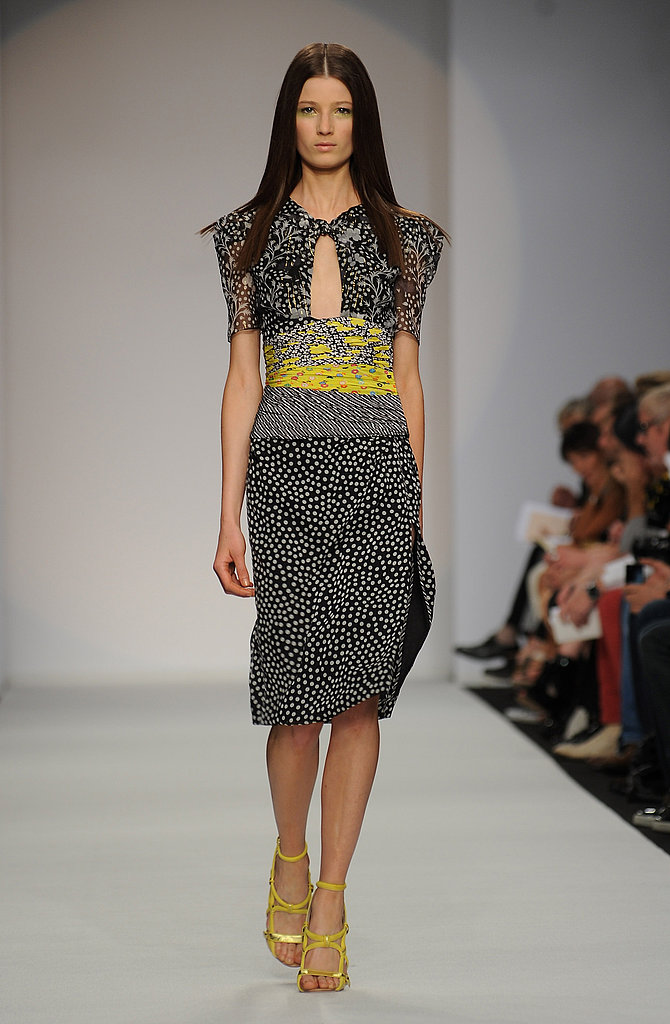 Spring 2011 Milan Fashion Week: Aquilano E Rimondi Spring 2011 Milan Fashion Week: Aquilano E Rimondi