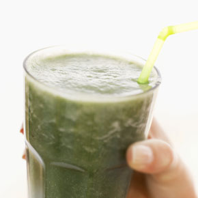 Delicious and Healthy Minty and Vegetable Filled Smoothie Delicious and Healthy Minty and Vegetable Filled Smoothie