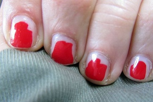 Would You Want (intentionally) Chipped Nails?!
