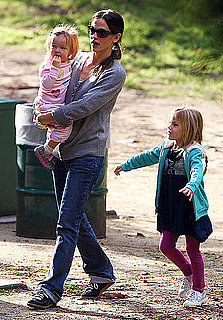 Pictures of Jennifer Garner, Violet Affleck, and Seraphina Affleck at Soccer Practice in LA