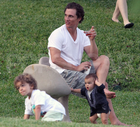 Pictures of Matthew McConaughey With Levi and Vida