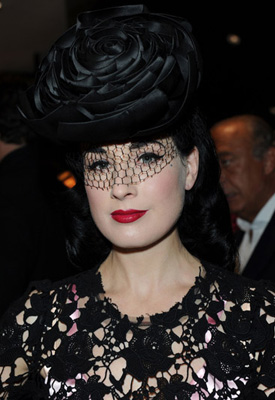 Dita Von Teese Has a Room For Hats, Which Item Would You Like a Room For? 2010-11-01 01:15:23