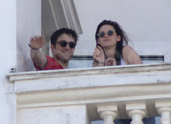 Photos of Robert Pattinson and Kristen Stewart Photos of Robert Pattinson and Kristen Stewart