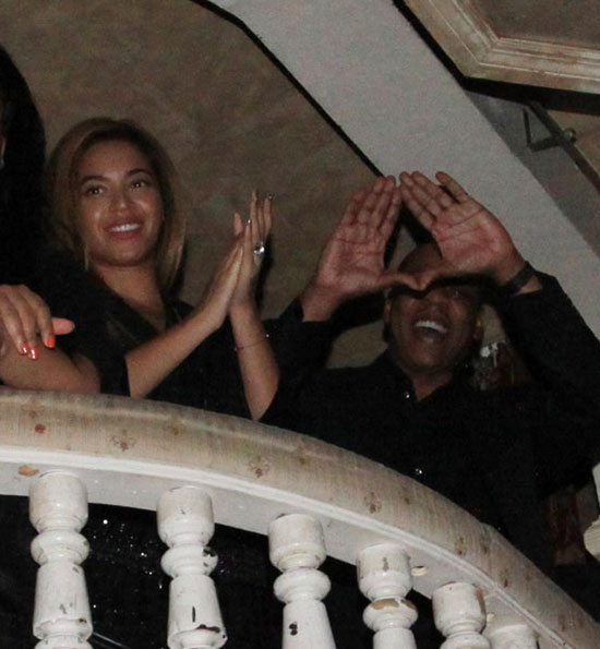 Pictures of Jay-Z and Beyonce Knowles Pictures of Jay-Z and Beyonce Knowles