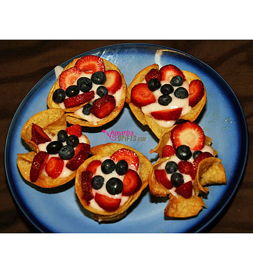 Tortilla Cups With Yogurt and Fresh Fruit Tortilla Cups With Yogurt and Fresh Fruit