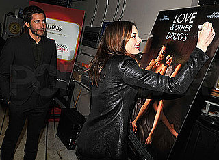 Pictures of Jake Gyllenhaal at a Love and Other Drugs Conference in NYC
