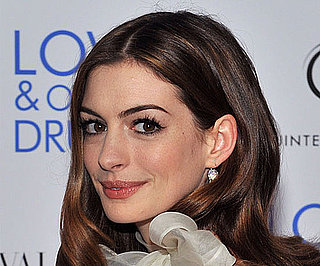 Anne Hathaway's Makeup Look at the Love and Other Drugs NYC Premiere 2010-11-17 13:10:46